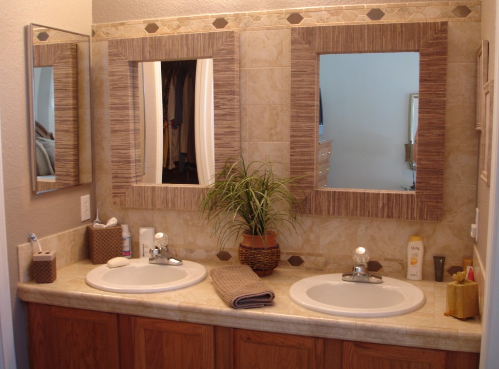 1770 East Sycamore Road Casa Grande, AZ 85122 - Photo 3 of 13 Master Bathroom