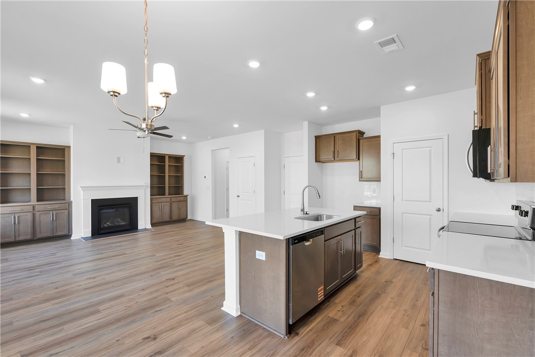 244 Brown Circle Easley, SC 29642 - Photo 12 of 27