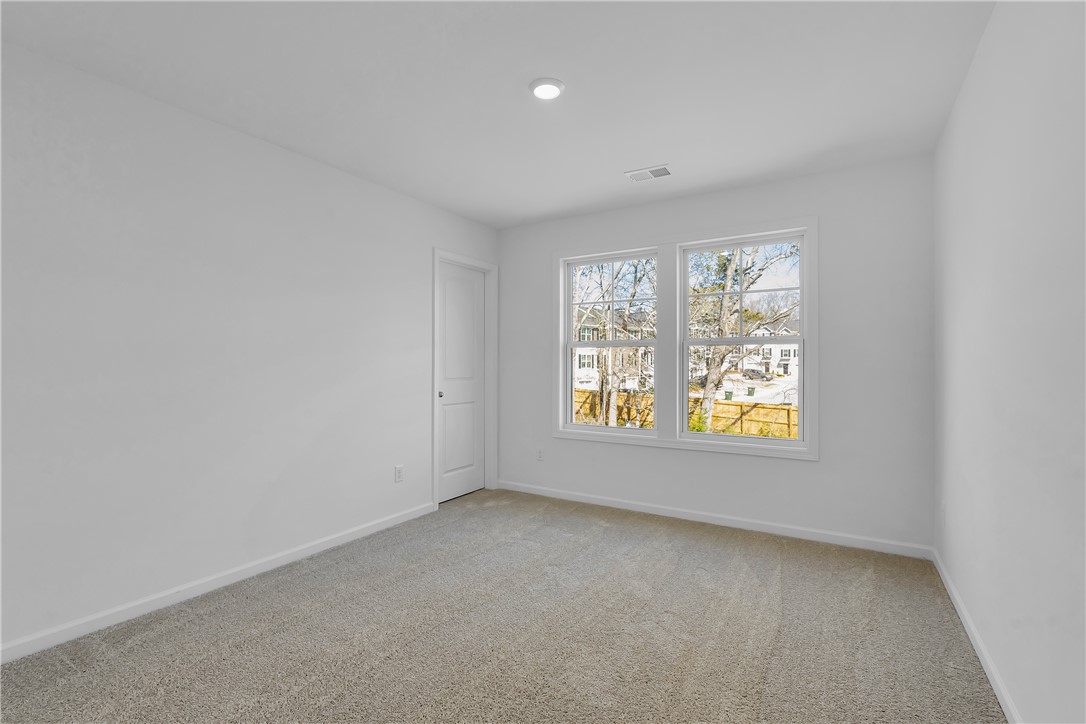 244 Brown Circle Easley, SC 29642 - Photo 15 of 27