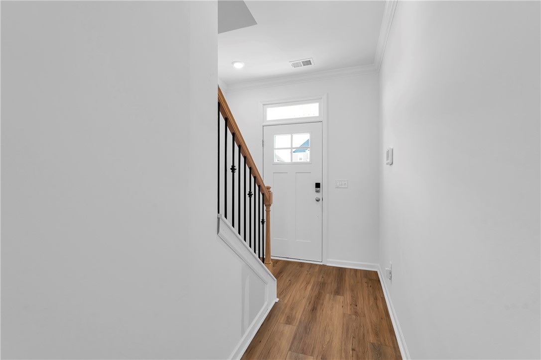 244 Brown Circle Easley, SC 29642 - Photo 5 of 27