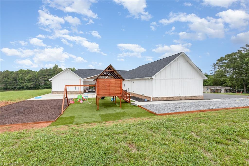 138 Arthur Needham Road Pilot Mountain, NC 27041 - Photo 45 of 47