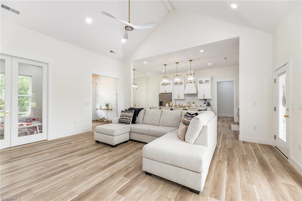 138 Arthur Needham Road Pilot Mountain, NC 27041 - Photo 8 of 47