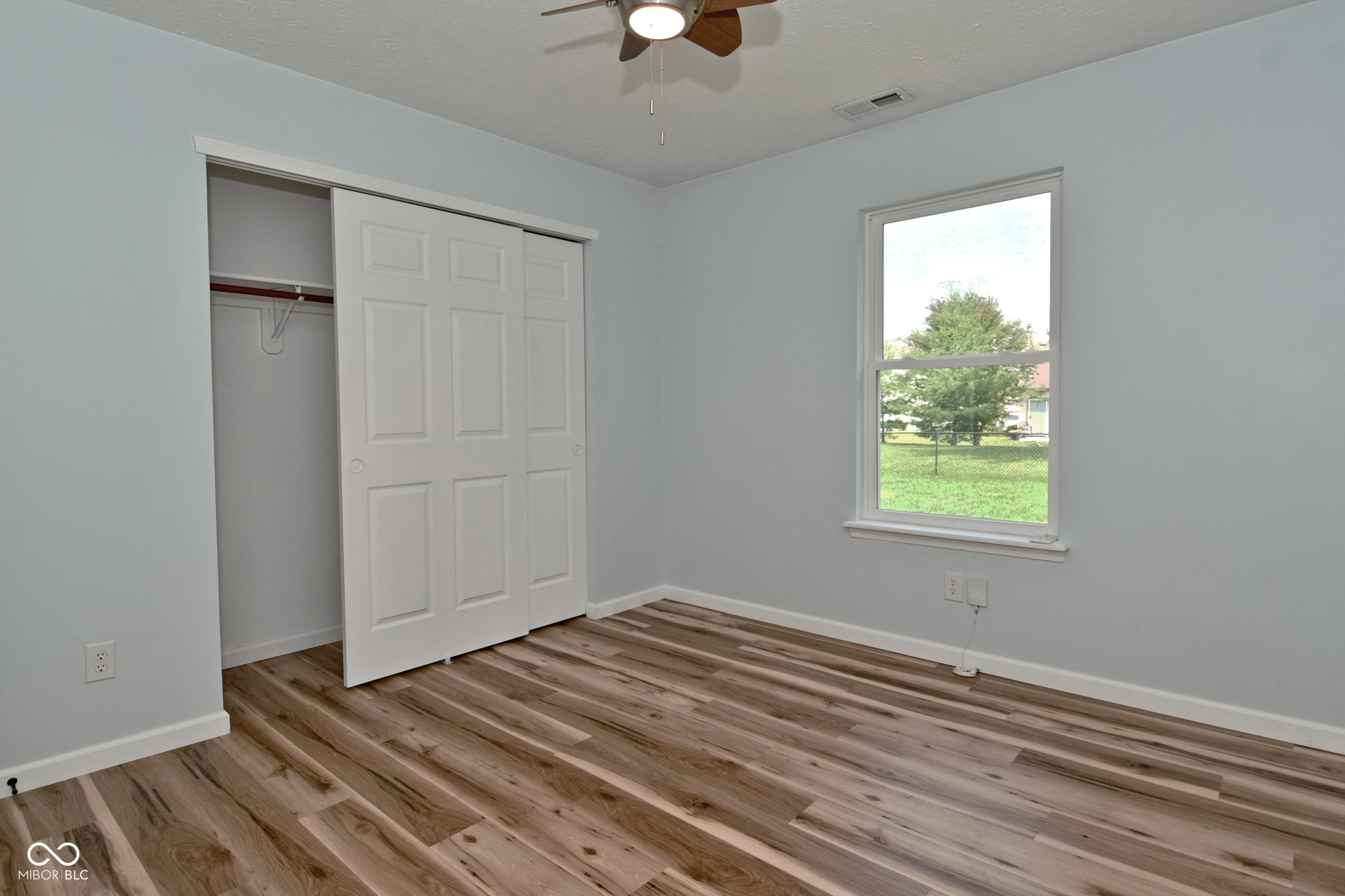 347 Lake Ridge Lane Greenwood, IN 46142 - Photo 22 of 39