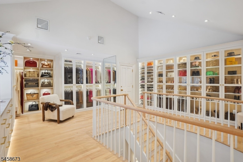 146 Village Road New Vernon, NJ 07976 - Photo 26 of 50 Gallery Image 26