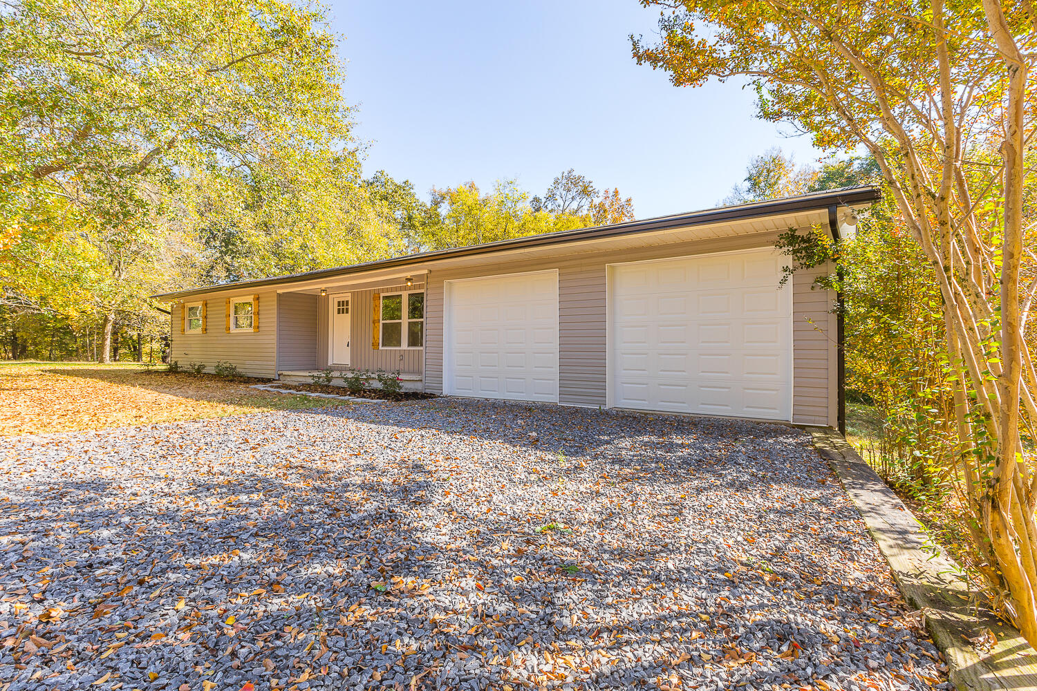 3891 Brown Bridge Road Dalton, GA 30721 - Photo 6 of 81 3891 Brown Bridge HD (24 of 63)