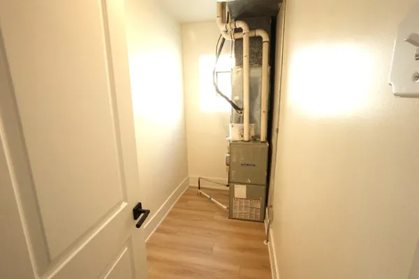 $2,200 | 4436 North Bernard Street, Unit 2, Chicago, IL 60625