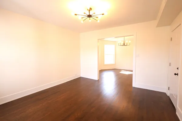 $2,200 | 4436 North Bernard Street, Unit 2, Chicago, IL 60625