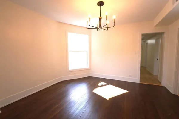 $2,200 | 4436 North Bernard Street, Unit 2, Chicago, IL 60625