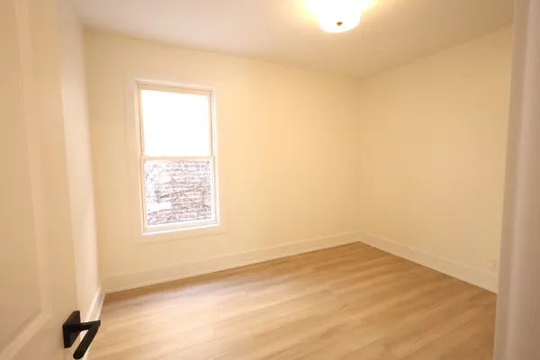 $2,200 | 4436 North Bernard Street, Unit 2, Chicago, IL 60625