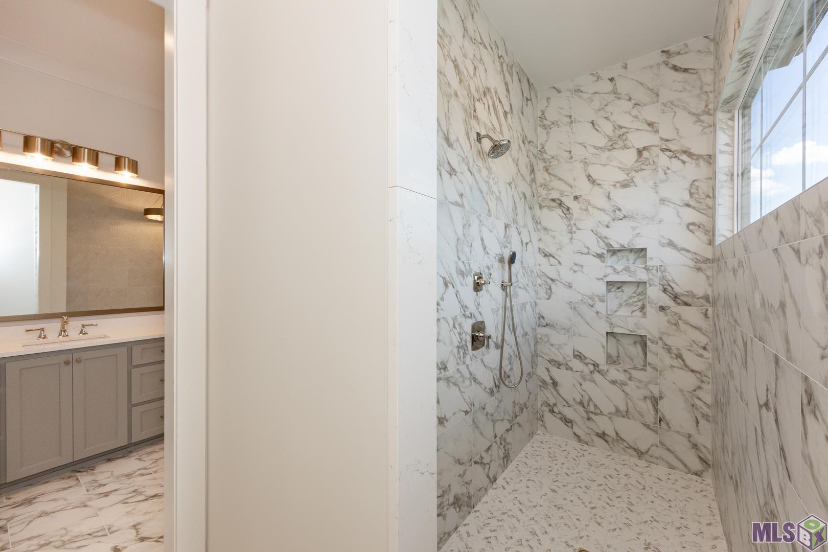 2713 Pointe-Marie Drive Baton Rouge, LA 70820 - Photo 24 of 41 Gallery Image 24