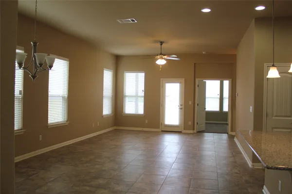$2,490 | 720 Blue Agave Lane, Georgetown, TX 78626