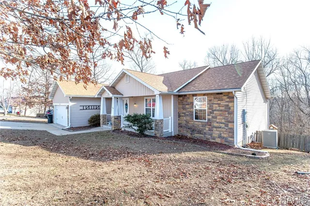 $299,900 | 19436 Laney Road, Waynesville, MO 65583