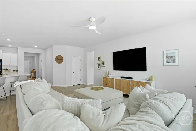 $489,900 | 127 Binscombe Lane, Pooler, GA 31322