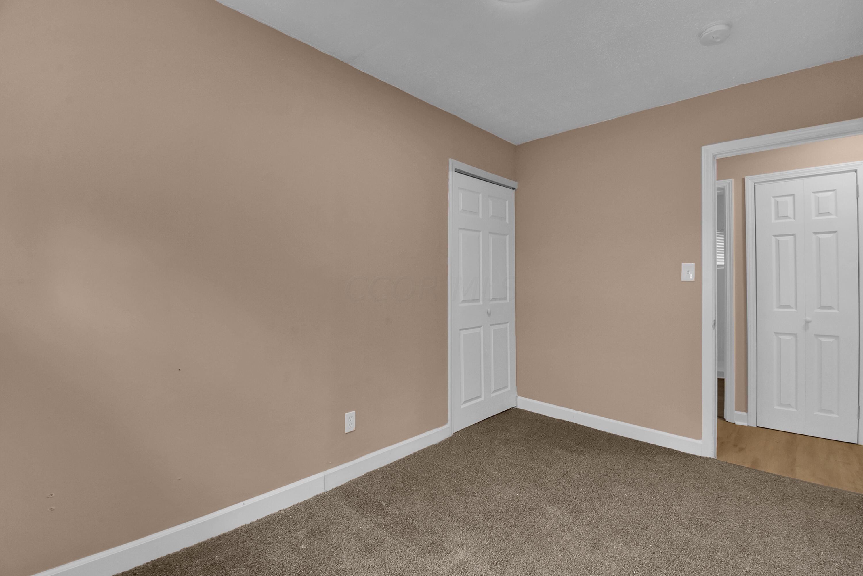 643 Demorest Road Columbus, OH 43204 - Photo 20 of 38 DSC_3341
