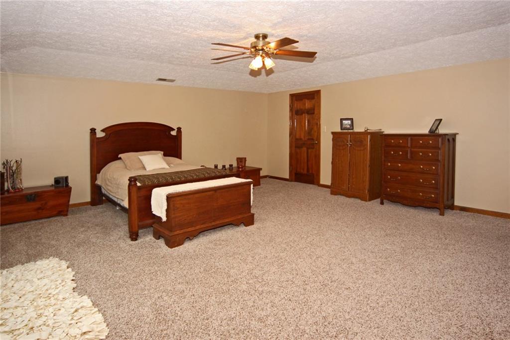 4956 Beechwood Road Avon, IN 46123 - Photo 14 of 24 Gallery Image 14
