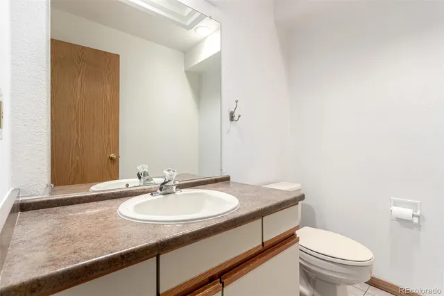 $475,000 | 244 Zang Street, Lakewood, CO 80228