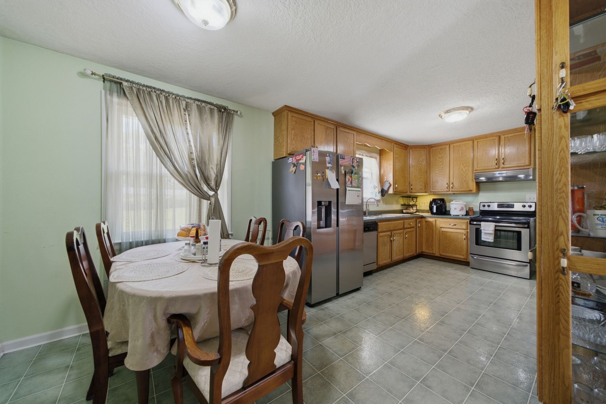 328 Kimbrough Road Clarksville, TN 37043 - Photo 7 of 30