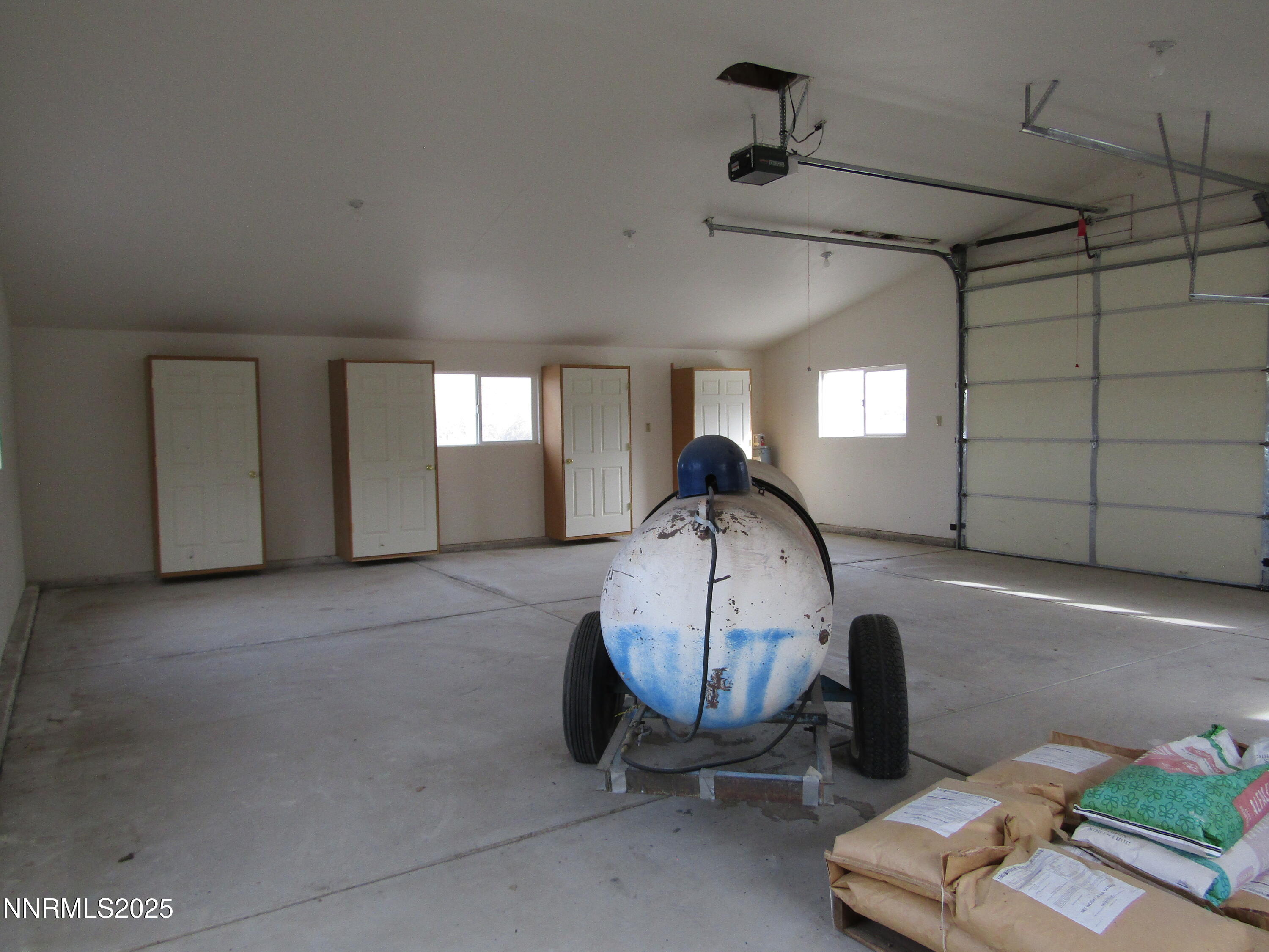 158 East Walker Road Yerington, NV 89447 - Photo 30 of 44 IMG_6178