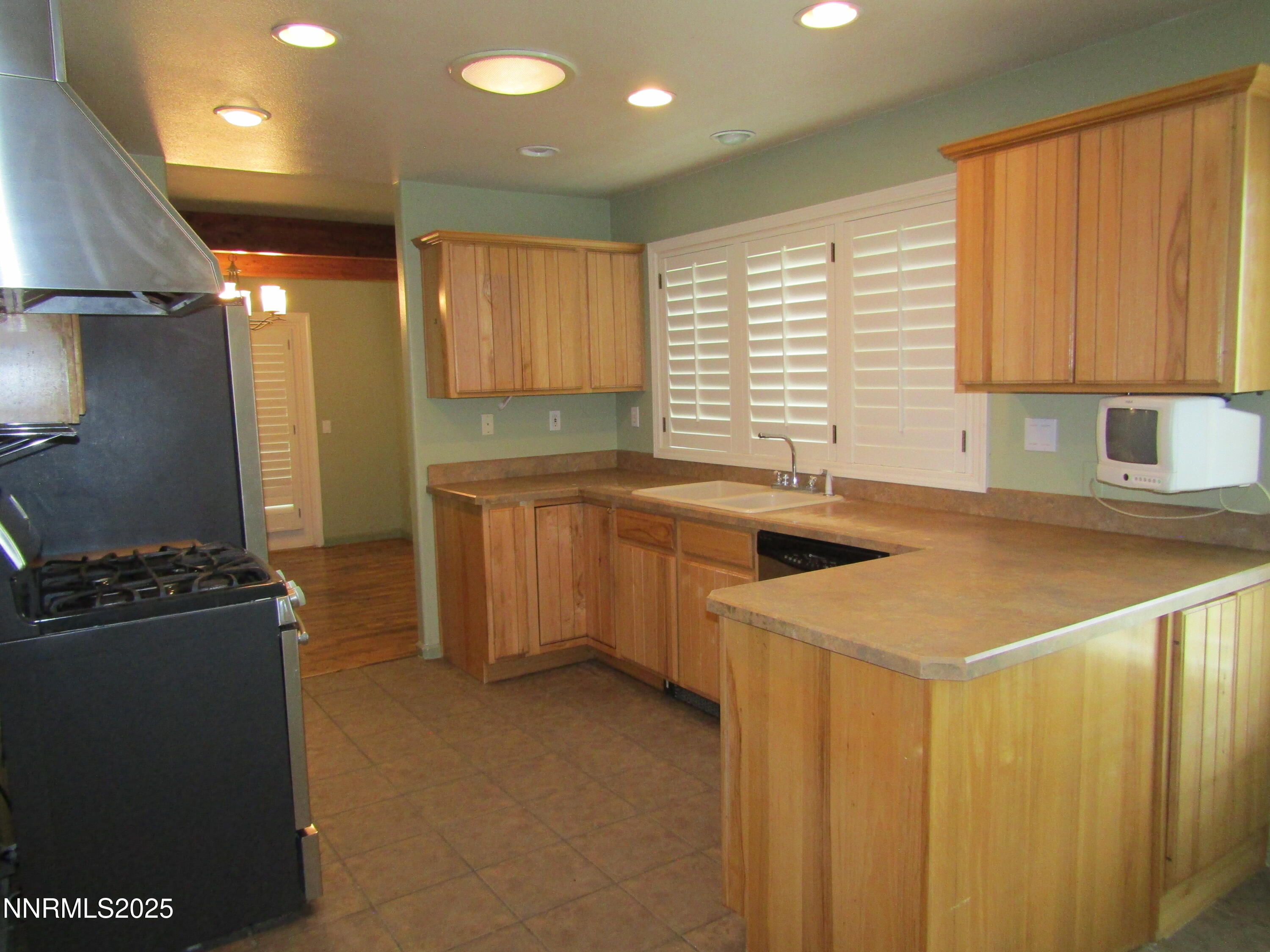 158 East Walker Road Yerington, NV 89447 - Photo 8 of 44 IMG_6191