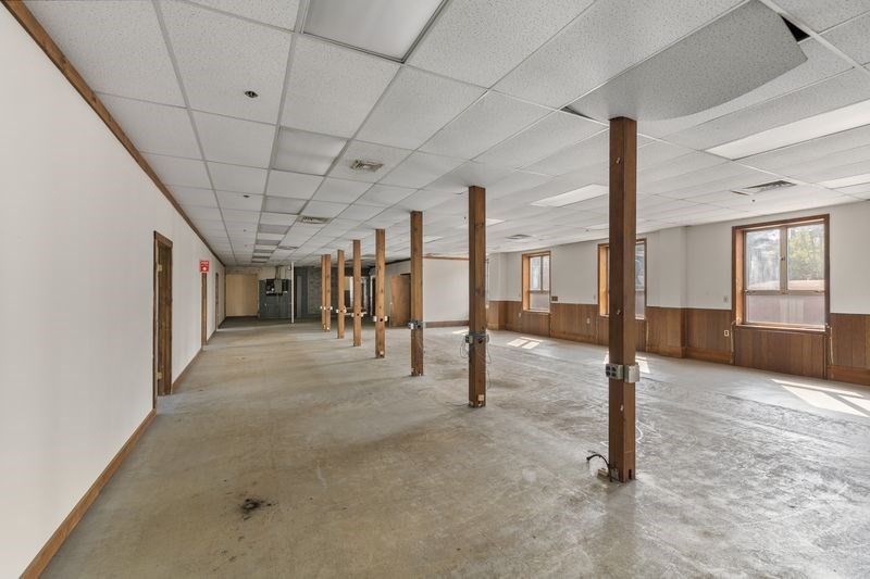 35 Lower Grape Street Chicopee, MA 01013 - Photo 22 of 31