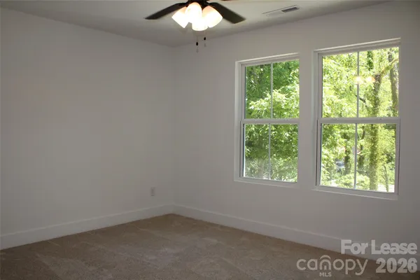 $2,000 | 562 West Park Avenue, Unit B, Mooresville, NC 28115