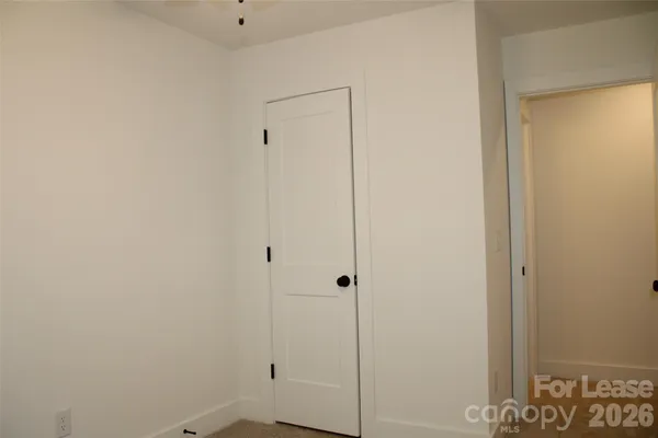 $2,000 | 562 West Park Avenue, Unit B, Mooresville, NC 28115