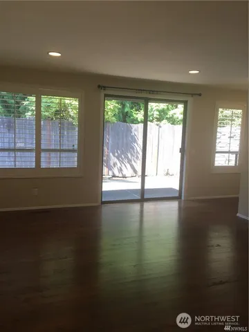 $5,700 | 5305 90th Avenue Southeast, Mercer Island, WA 98040