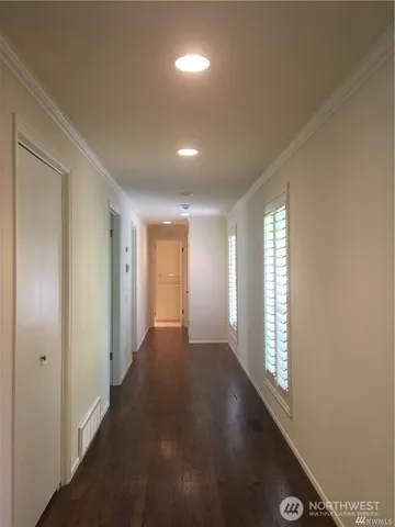 $5,700 | 5305 90th Avenue Southeast, Mercer Island, WA 98040