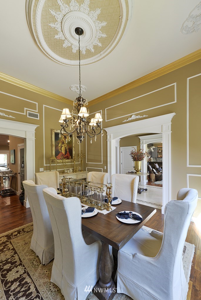 9908 Meadow Road Southwest Lakewood, WA 98499 - Photo 13 of 40 a front view of a house with garden