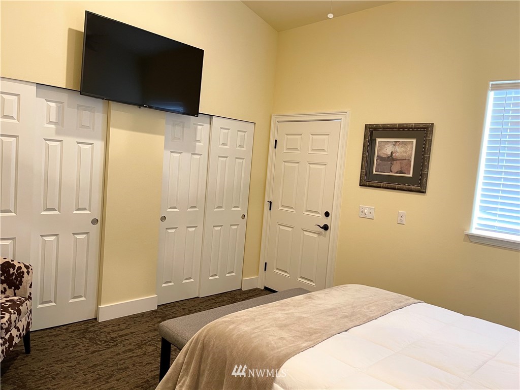 9908 Meadow Road Southwest Lakewood, WA 98499 - Photo 40 of 40