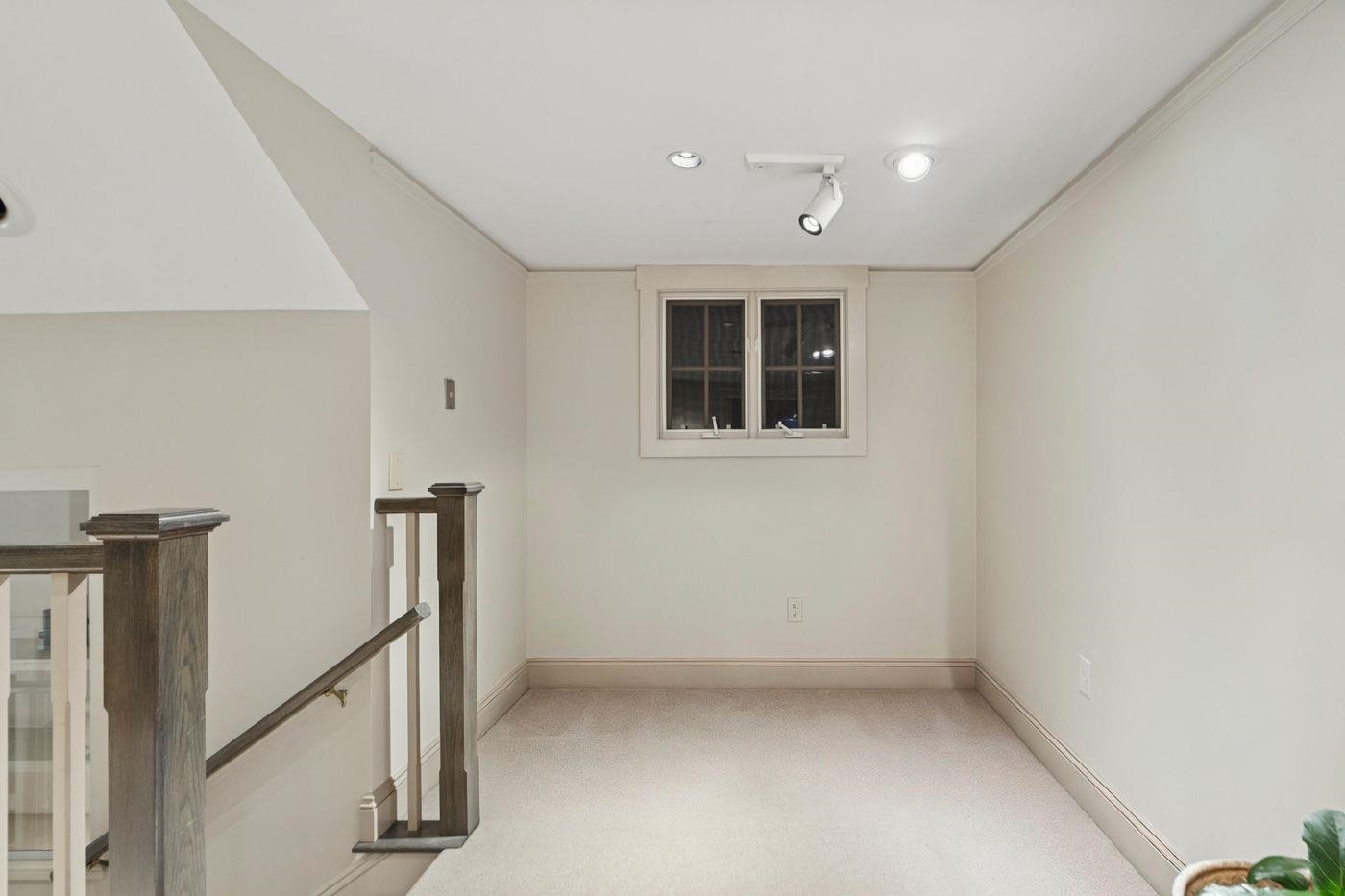 299 Mountain Road Stowe, VT 05672 - Photo 17 of 23