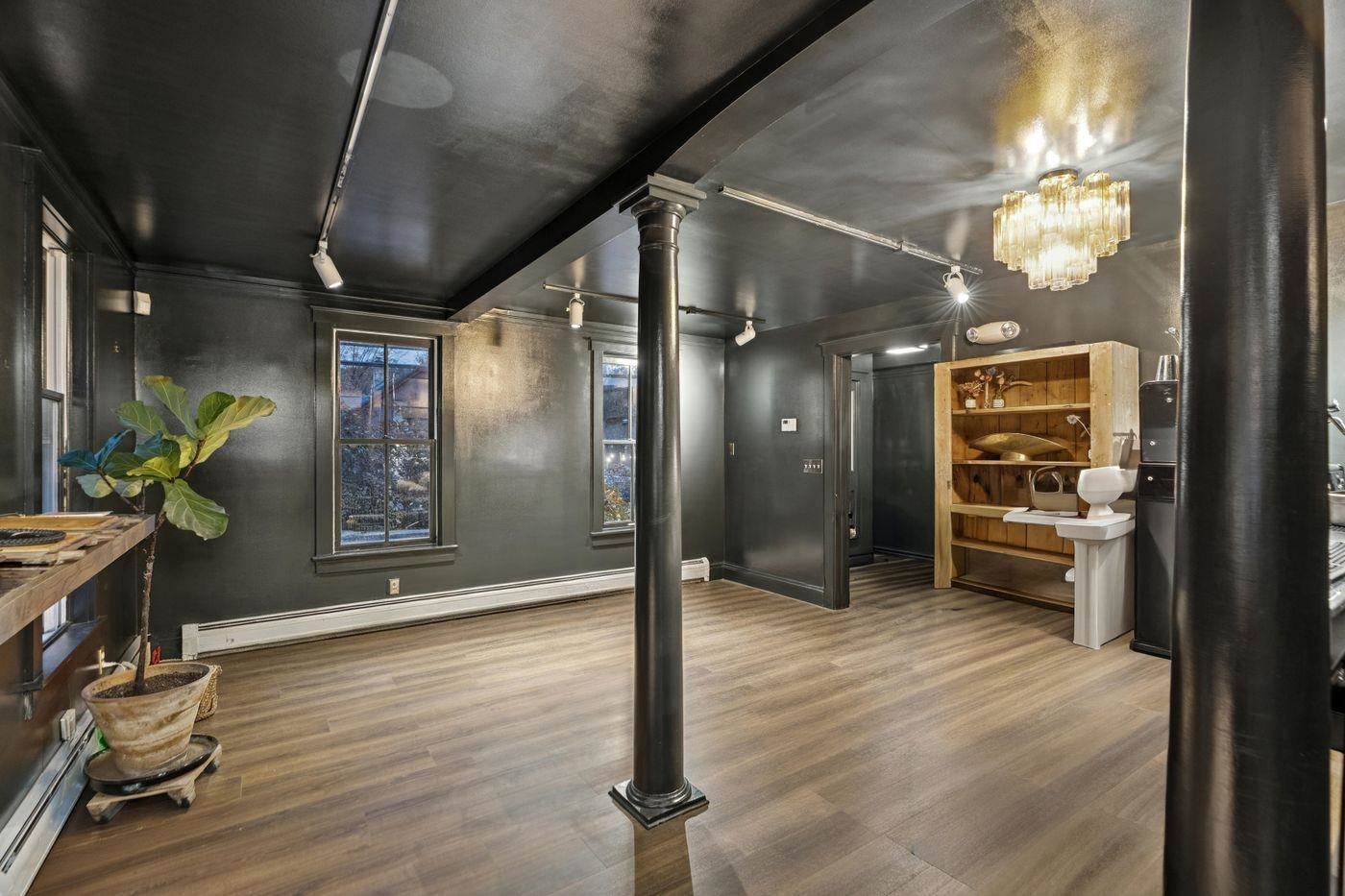 299 Mountain Road Stowe, VT 05672 - Photo 21 of 23