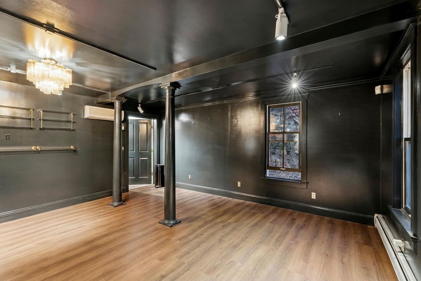 299 Mountain Road Stowe, VT 05672 - Photo 22 of 23