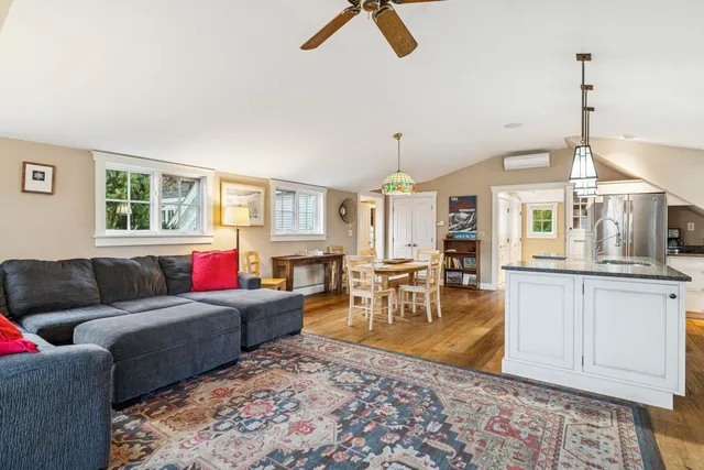 $1,695,000 | 299 Mountain Road, Stowe, VT 05672