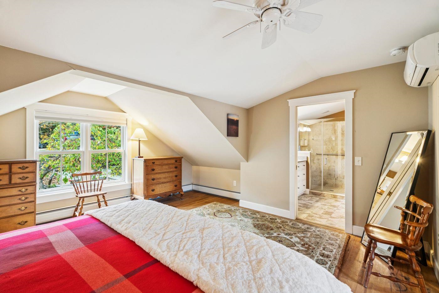 299 Mountain Road Stowe, VT 05672 - Photo 10 of 23