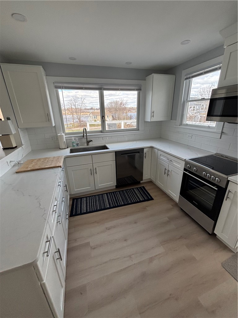 53 Bayberry Road Narragansett, RI 02882 - Photo 29 of 45
