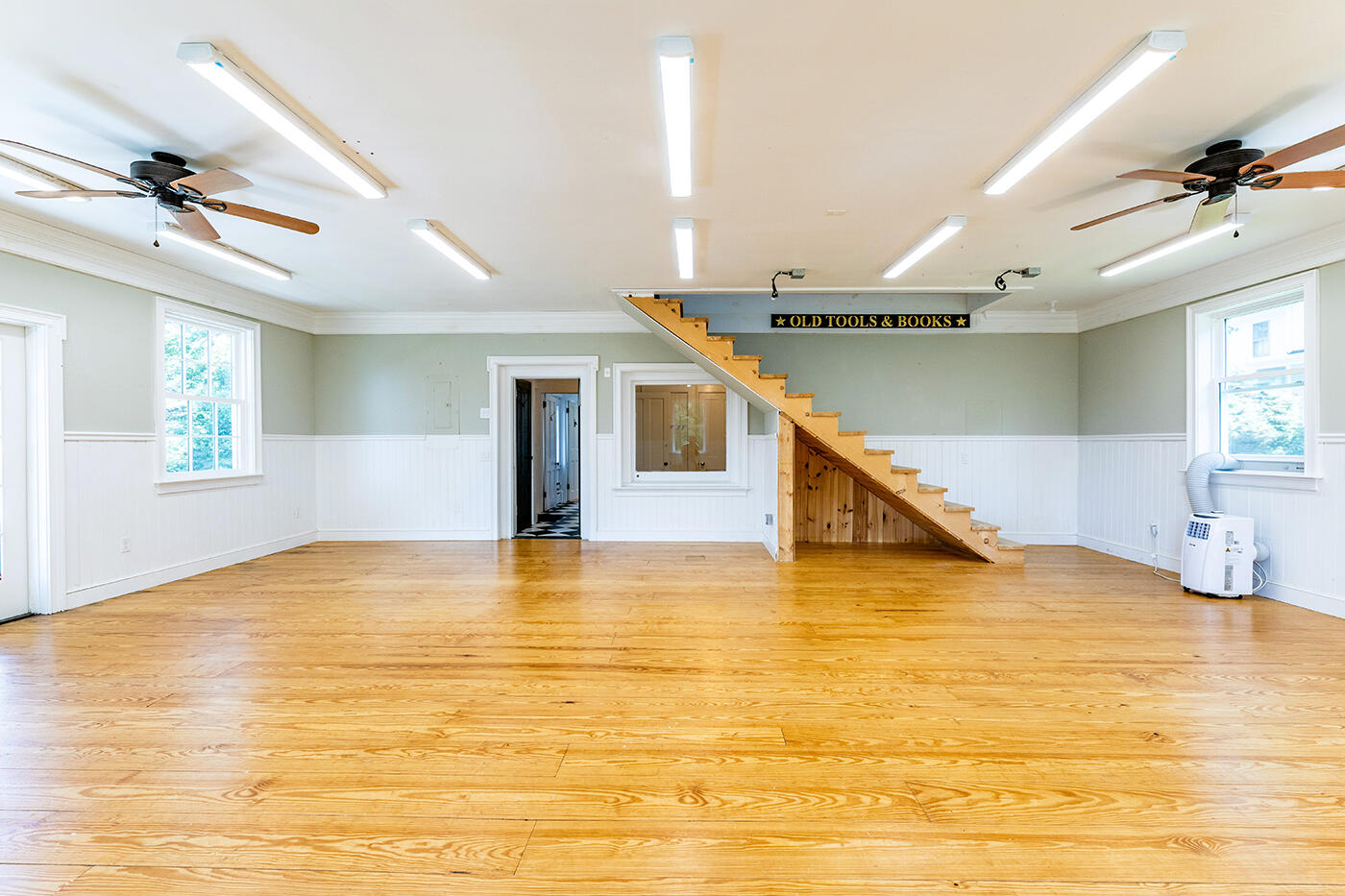 27 High Street Camden, ME 04843 - Photo 41 of 63 IMG_1092