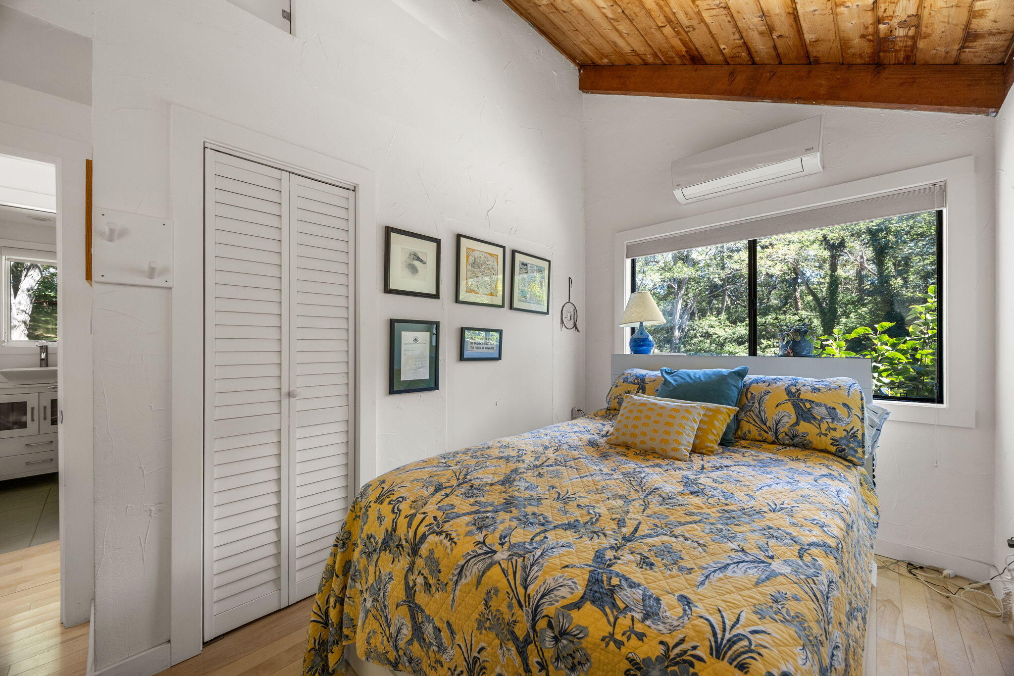 20 Lil's Way Wellfleet, MA 02631 - Photo 15 of 43 a bedroom with a large bed and a window