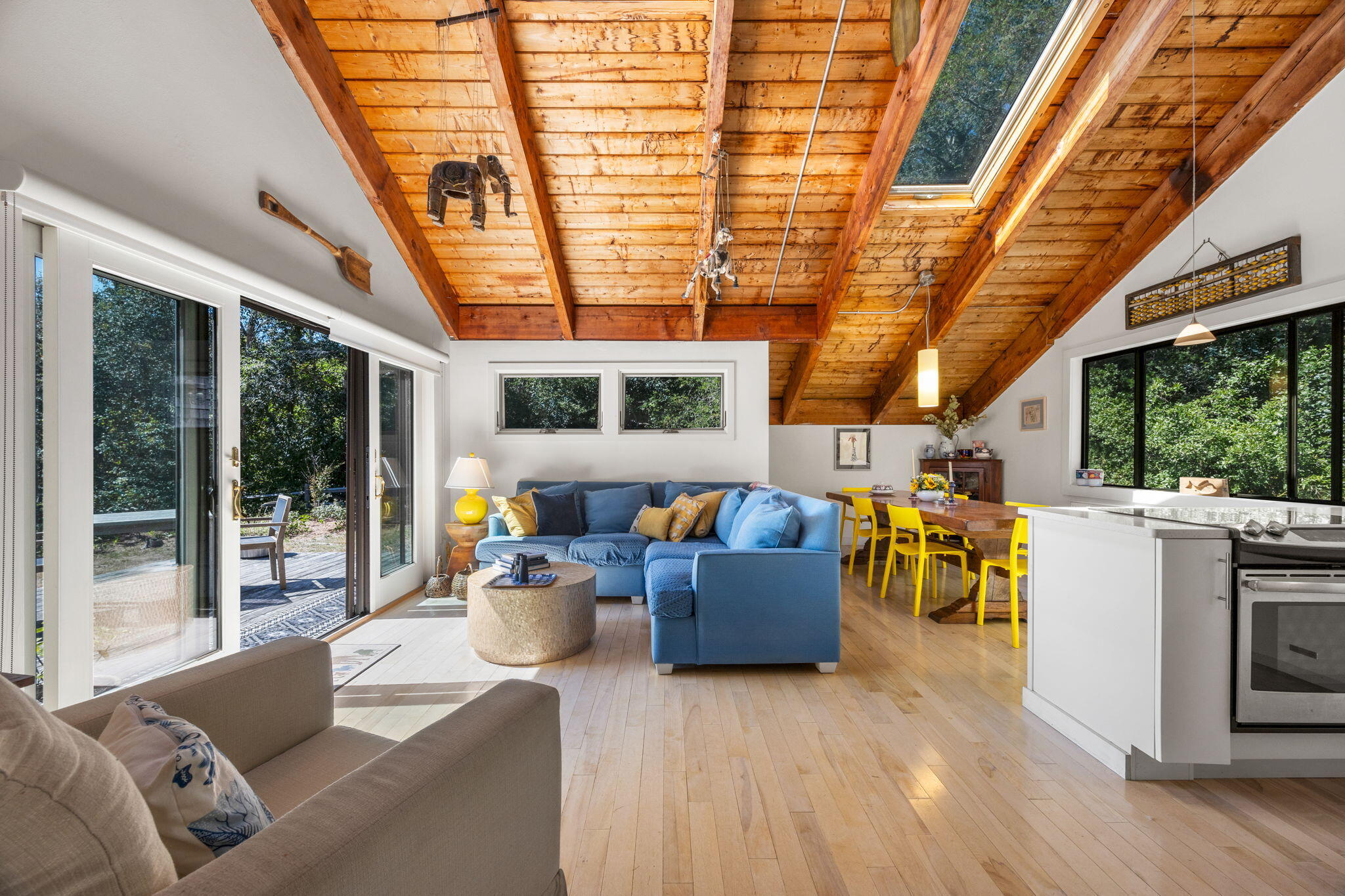 20 Lil's Way Wellfleet, MA 02631 - Photo 5 of 43 a living room with furniture and a large window