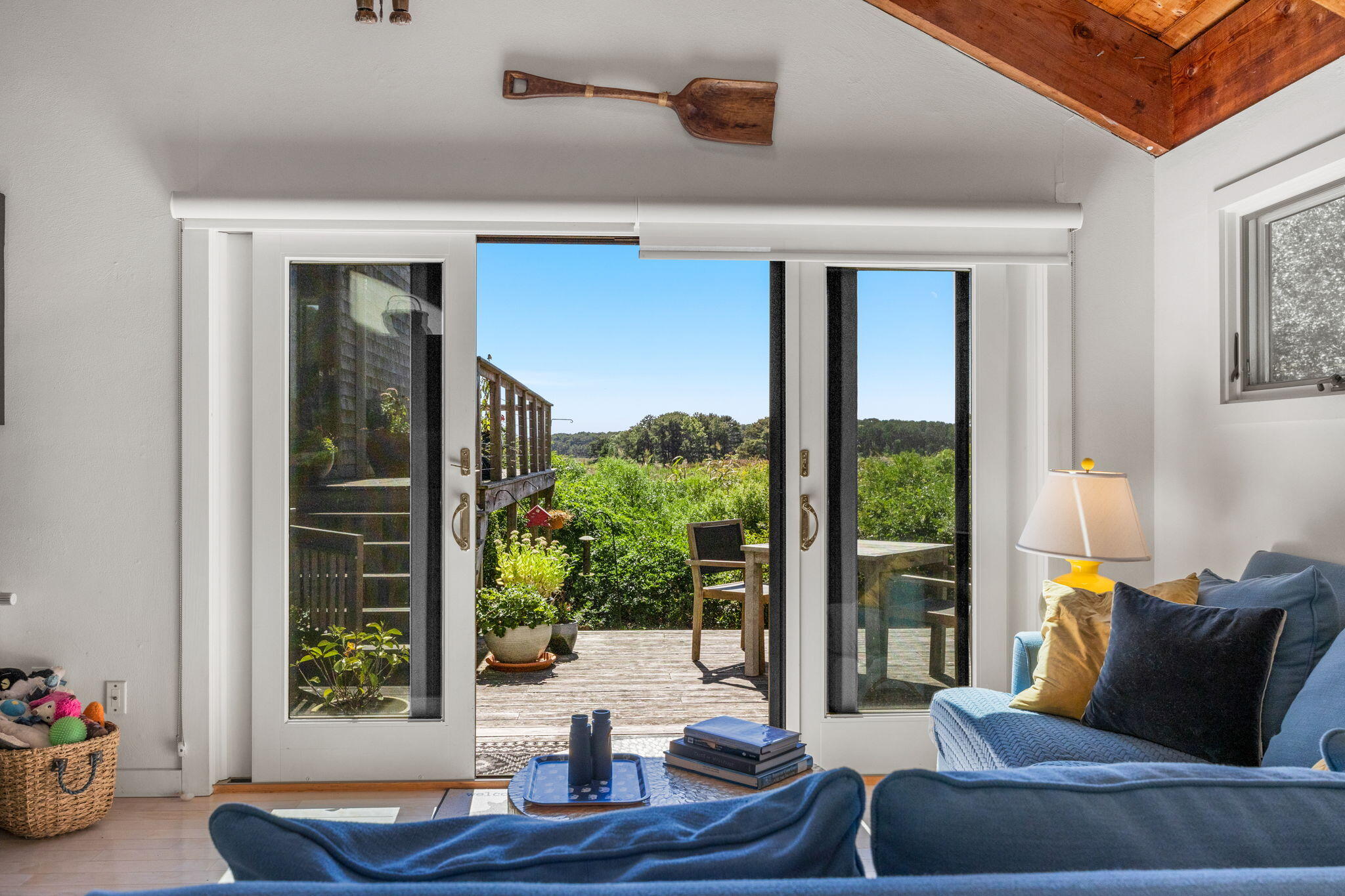 20 Lil's Way Wellfleet, MA 02631 - Photo 7 of 43 a living room with furniture and a window