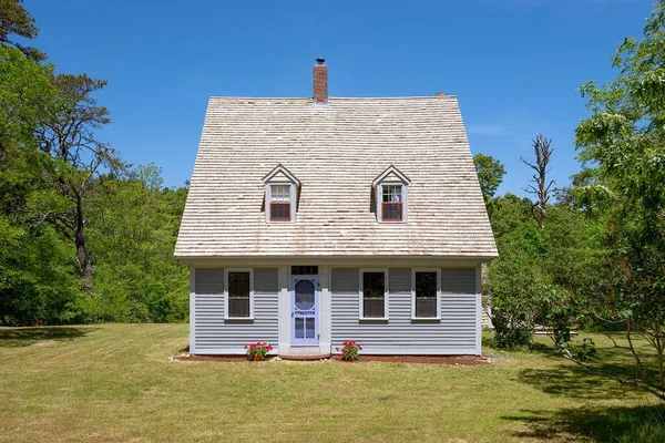 $1,895,000 | 2950 Old Kings Highway, Wellfleet, MA 02667