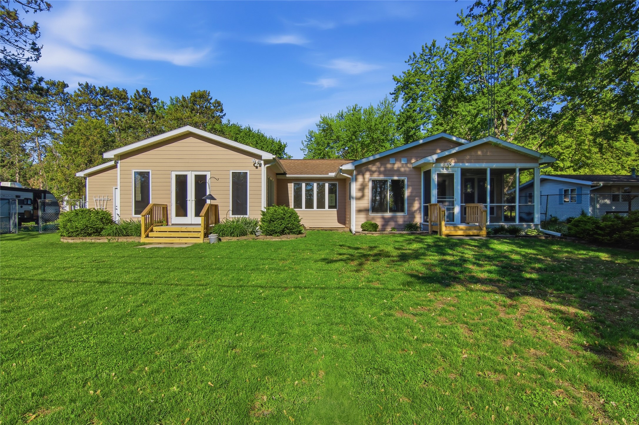 1608 Mathews Street Menomonie, WI 54751 - Photo 7 of 40