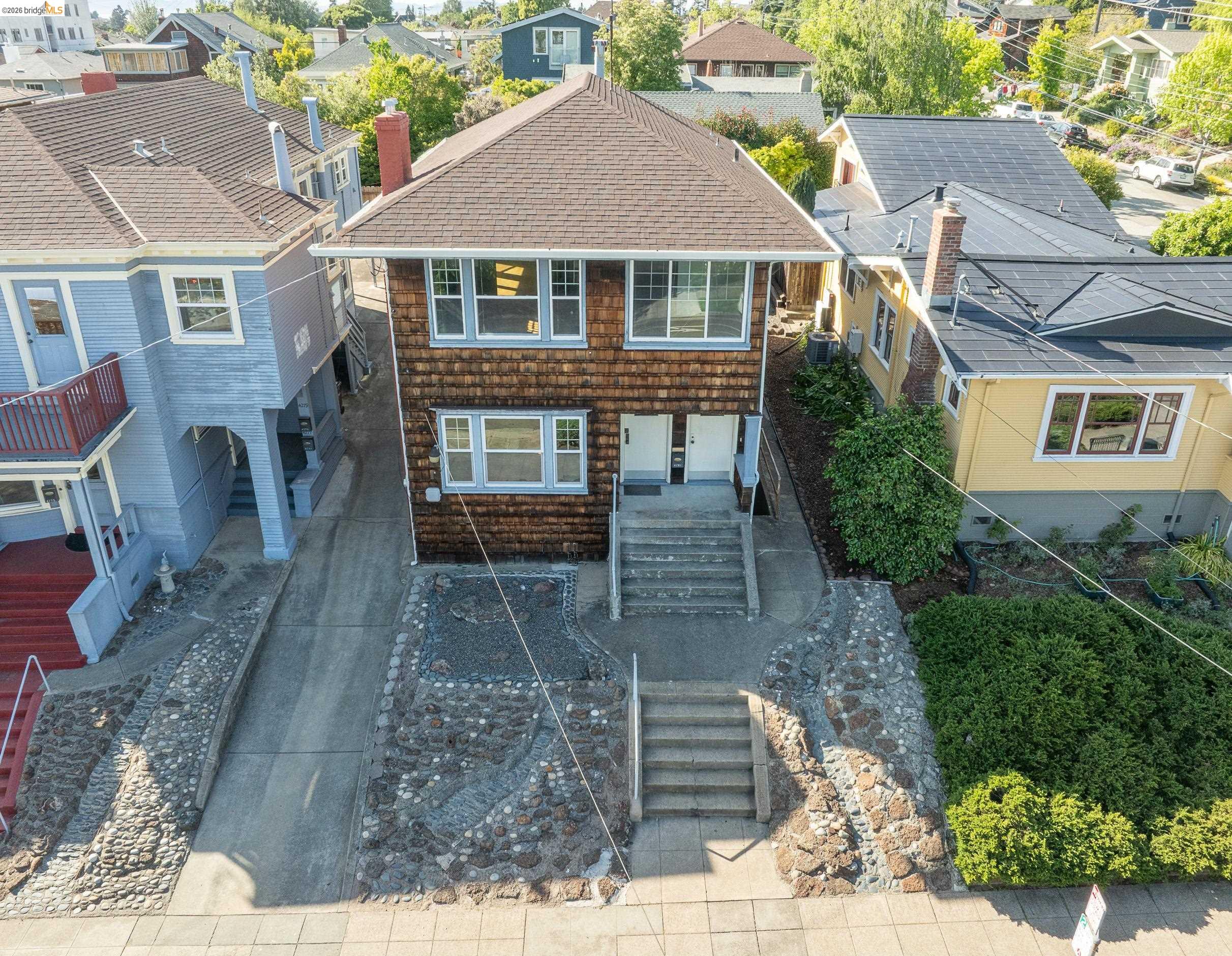 4283 Howe Street Oakland, CA 94611 - Photo 29 of 38