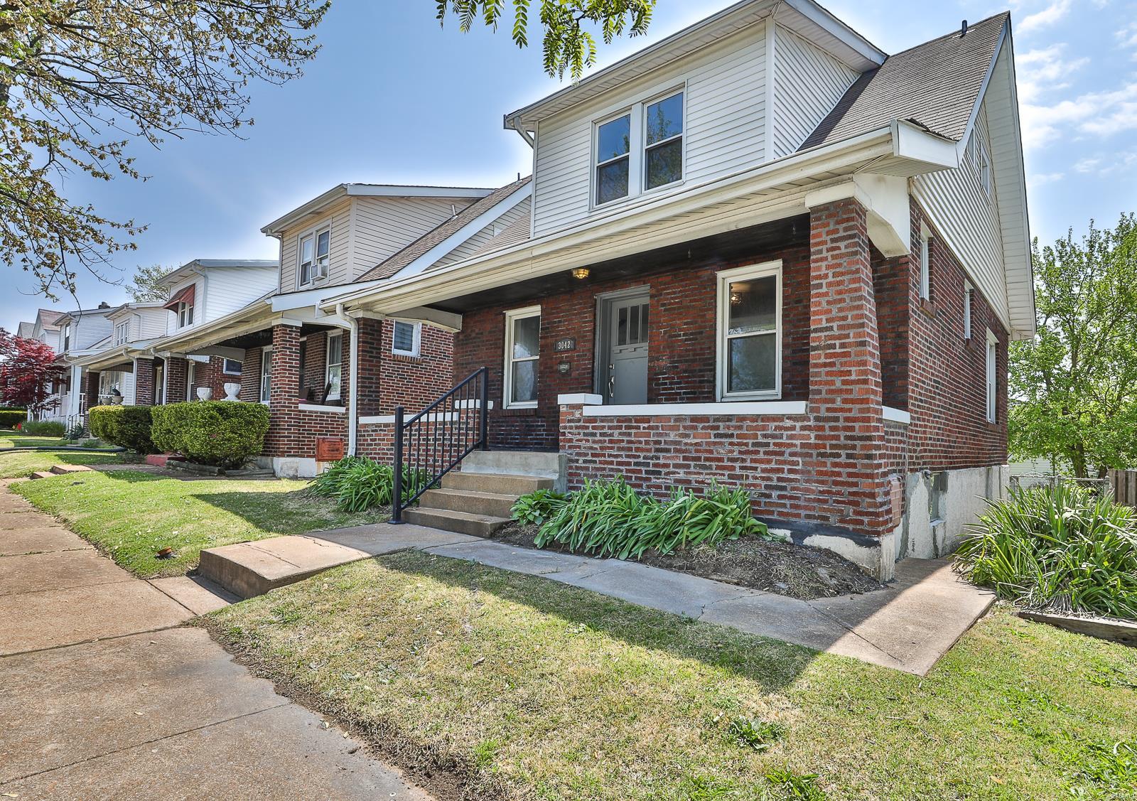 3042 Watson Road St. Louis, MO 63139 - Photo 1 of 22