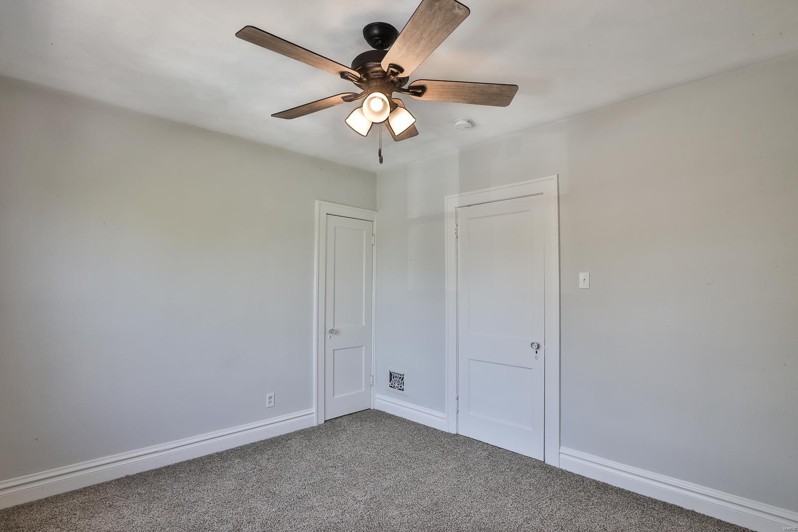 3042 Watson Road St. Louis, MO 63139 - Photo 16 of 22