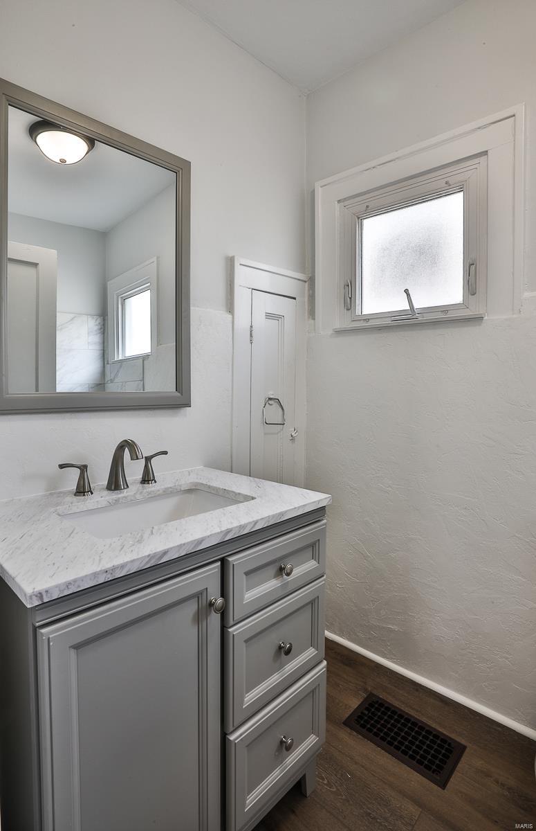 3042 Watson Road St. Louis, MO 63139 - Photo 17 of 22