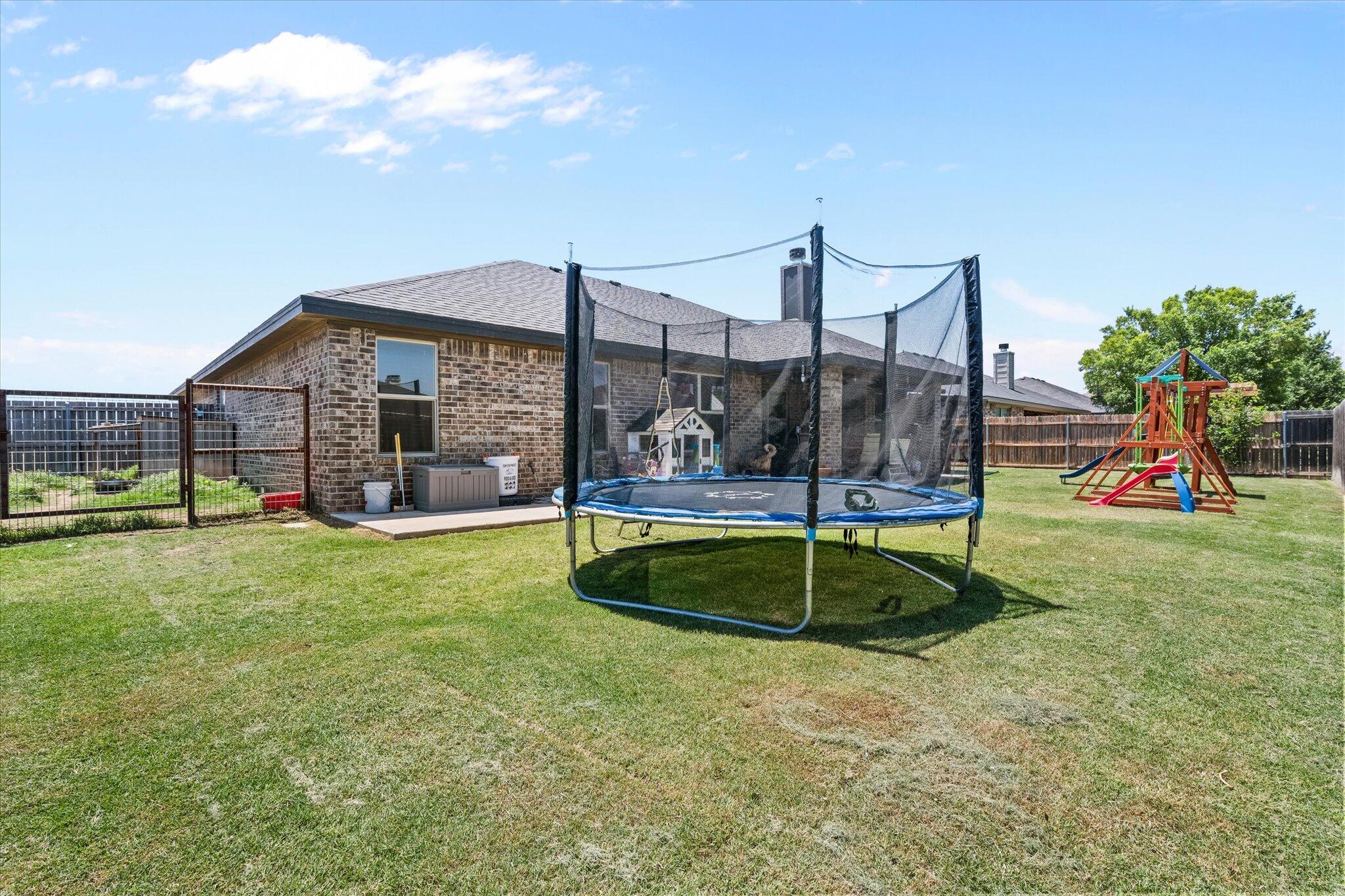 2516 Kent Street Lubbock, TX 79415 - Photo 24 of 24 IMG_9568