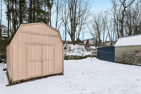 $185,000 | 1024 North McKean Street, Kittanning, PA 16201