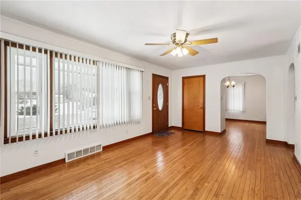 $185,000 | 1024 North McKean Street, Kittanning, PA 16201