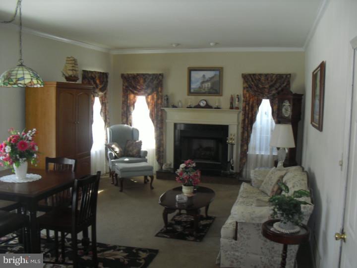1746 Red Bud Road Quakertown, PA 18951 - Photo 3 of 15 Family Room